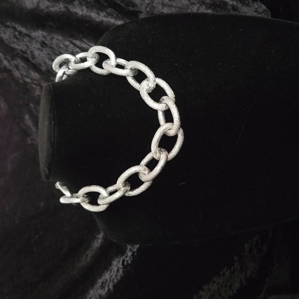 SHEIN Silver Chunky Chain Necklace